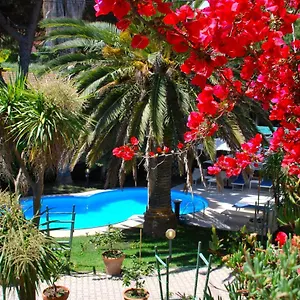  Aparthotel Dei Fiori Italia
